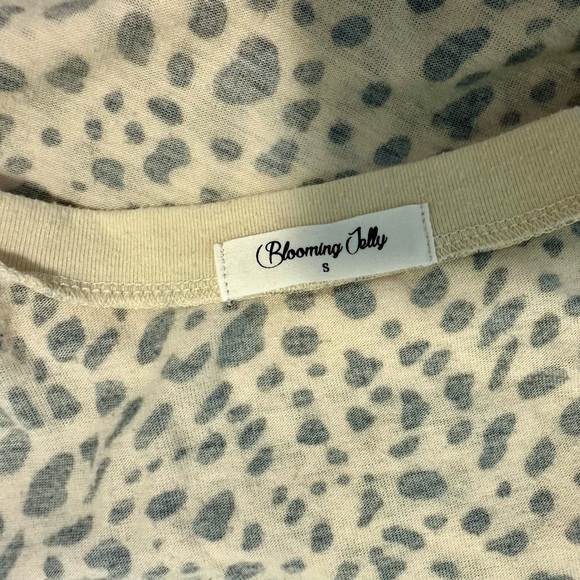 Amazon BMJL Casual Animal Print Tee in Cheetah - Picture 8 of 8